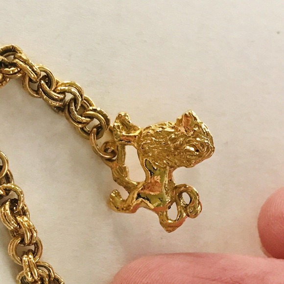 Tie Tack Gold Tone Crest LC Lion pins Double Brooch Chain Link - Picture 4 of 8